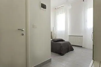 Easy Venice 1-2 بيت ضيافة
